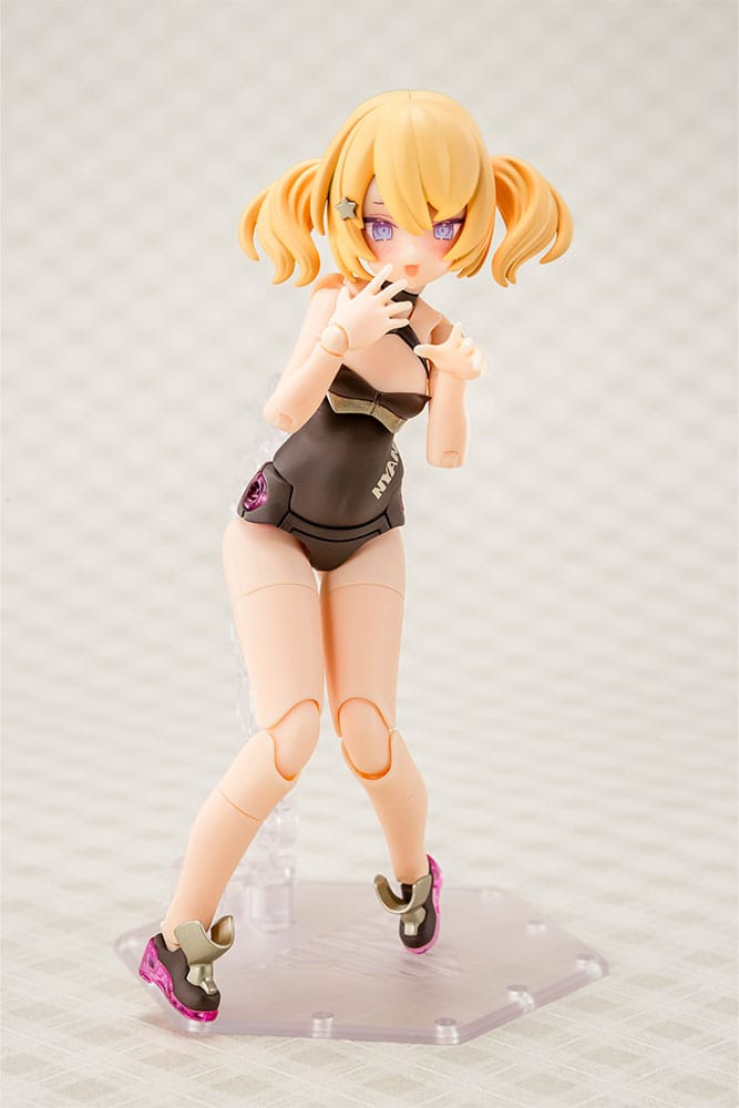 Megami Device Plastic Model Kit 1/1 Puni Mofu Kuro Mao 14 cm Figmas Yokina
