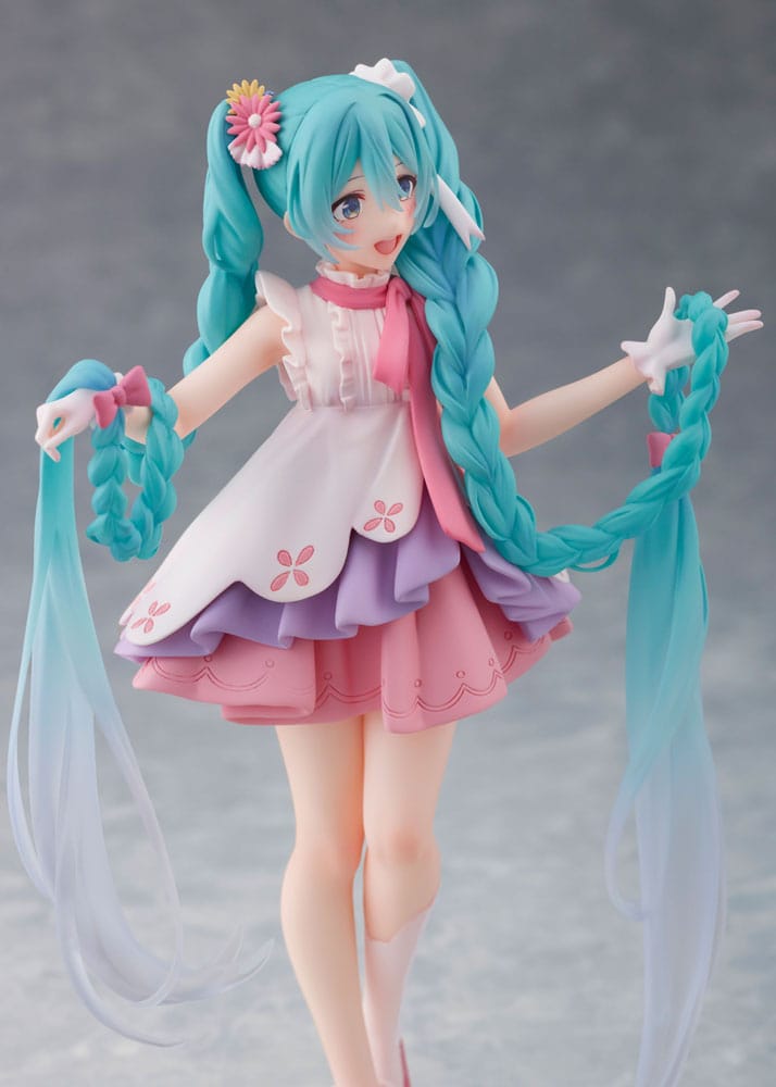 Hatsune Miku PVC Statue Hatsune Miku Wonderland Rapuinzel Ver. 18 cm Prizefiguren Yokina
