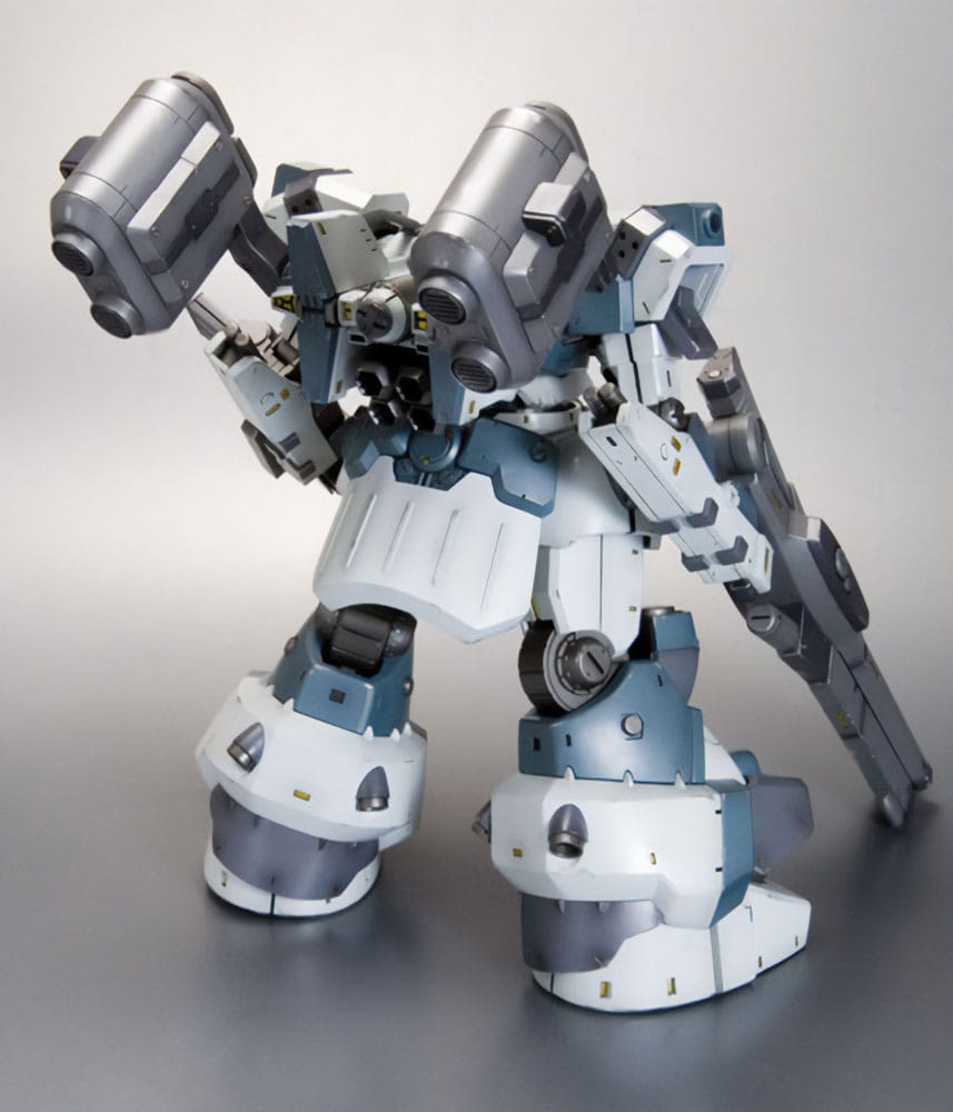 Armored Core Fine Scale Model Kit 1/72 Mirage C04-Atlas Fox Eye 15 cm Figmas Yokina