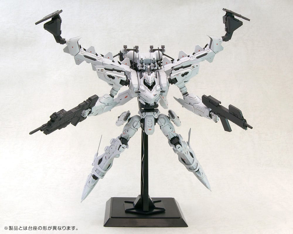 Armored Core Plastic Model Kit 1/72 Lineark White-Glint & V.O.B Set 16 cm Figmas Yokina