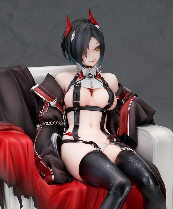 Azur Lane PVC Statue 1/7 Ulrich von Hutten AmiAmi Exclusive 20 cm Scalefiguren Yokina
