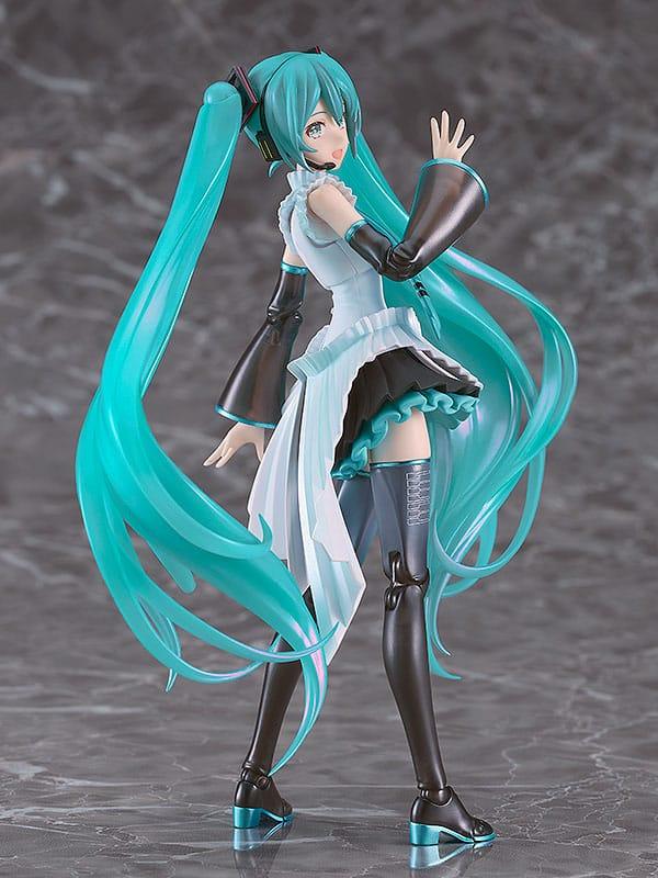 Character Vocal Series 01 Plamatea Plastic Model Kit Hatsune Miku 16 cm Figmas Yokina