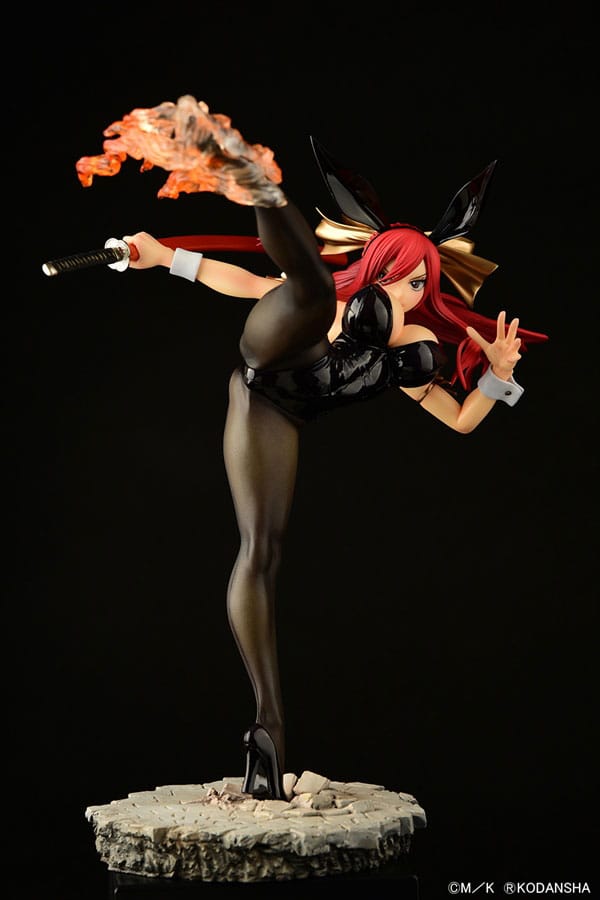 Fairy Tail Statue 1/6 Erza Scarlet High Kick Black Bunny Ver. 37 cm Scalefiguren Yokina