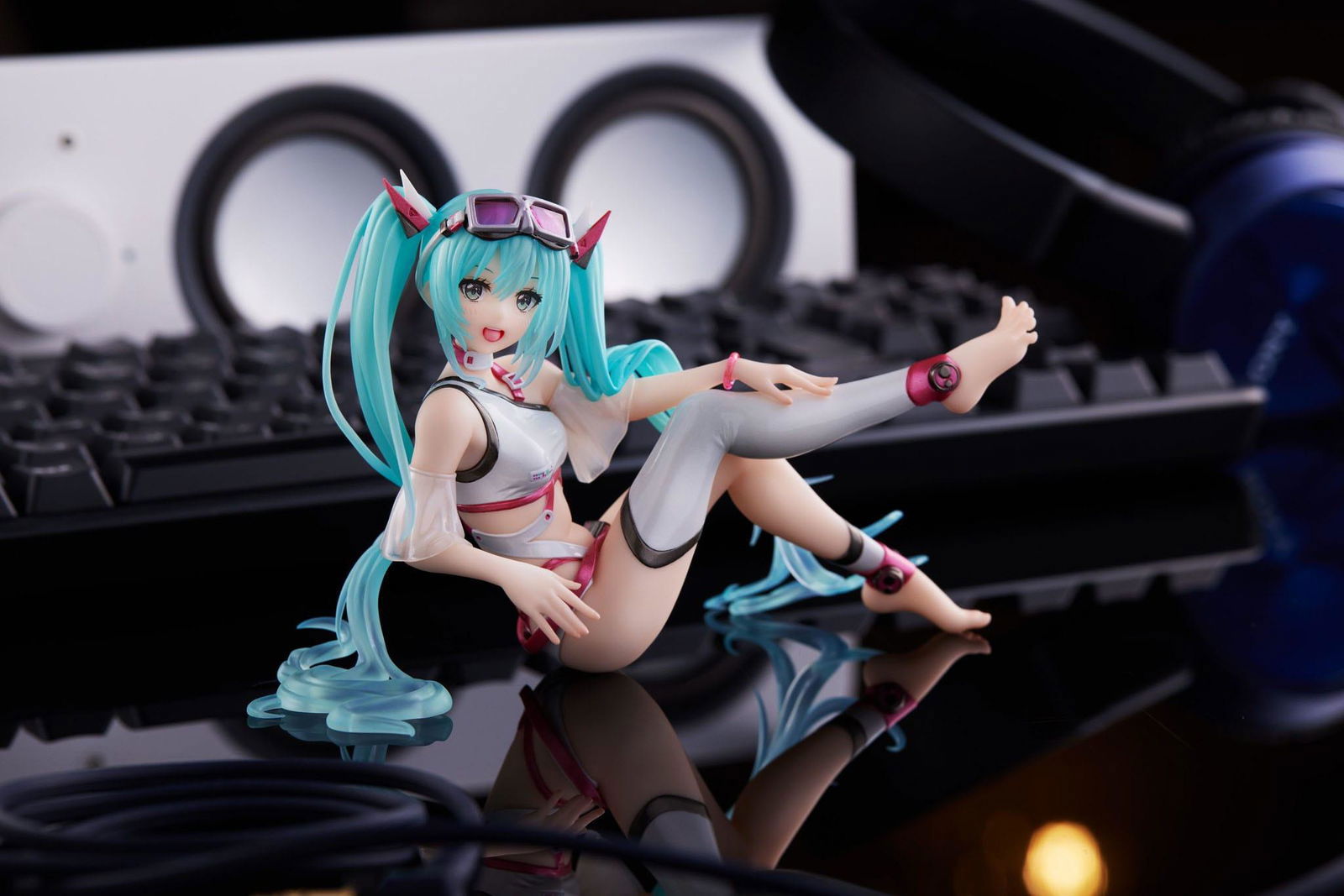 Hatsune Miku Wonderland PVC Statue Aqua Float Girls Hatsune Miku Reissue 18 cm Prizefiguren Yokina