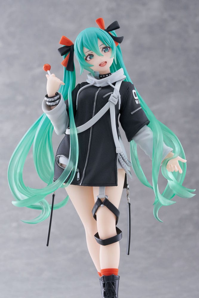Hatsune Miku Wonderland PVC Statue Fashion Punk Ver. 18 cm Prizefiguren Yokina