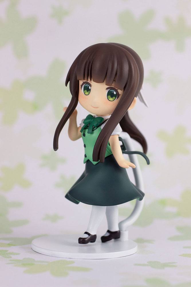 Is the Order a Rabbit Bloom PVC Statue Chiya 6 cm Minifiguren Yokina