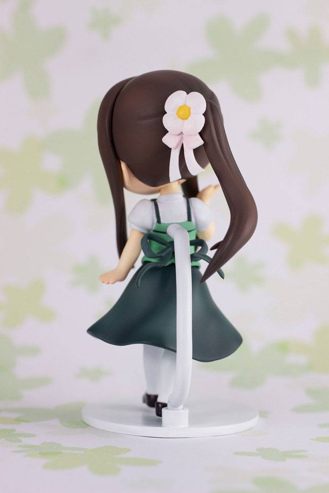 Is the Order a Rabbit Bloom PVC Statue Chiya 6 cm Minifiguren Yokina