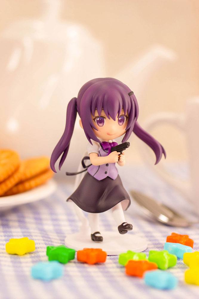 Is the Order a Rabbit Bloom PVC Statue Rize 6 cm Minifiguren Yokina