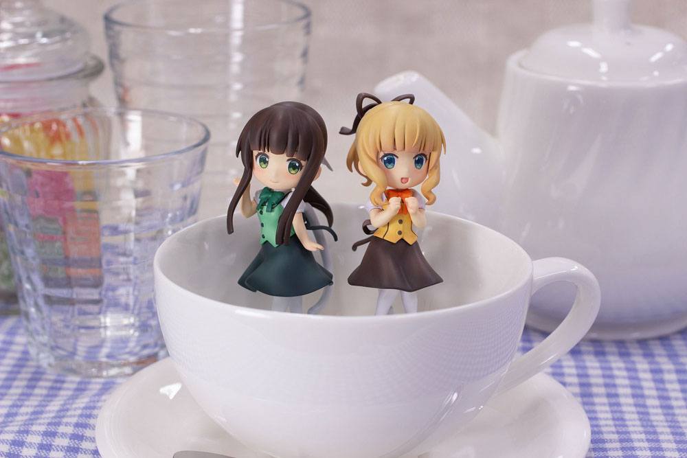 Is the Order a Rabbit Bloom PVC Statue Syaro 6 cm Minifiguren Yokina