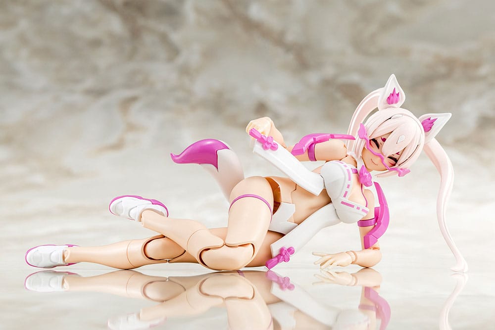 Megami Device Plastic Model Kit 1/1 Asra Nine-Tails Matsuri 14 cm Figmas Yokina