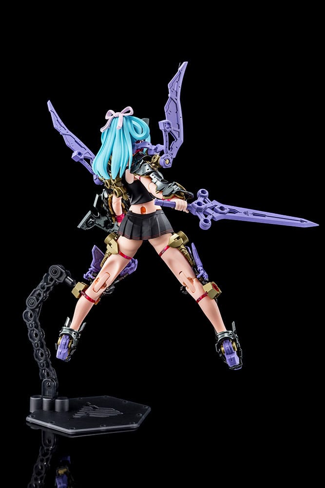 Megami Device Plastic Model Kit 1/1 Buster Doll Knight Darkness Claw 16 cm Figmas Yokina