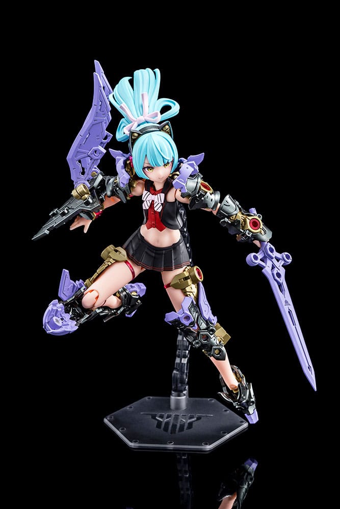 Megami Device Plastic Model Kit 1/1 Buster Doll Knight Darkness Claw 16 cm Figmas Yokina