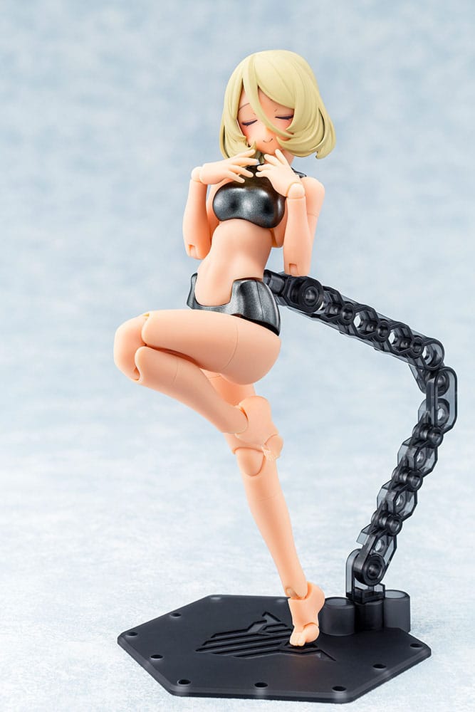 Megami Device Plastic Model Kit 1/1 Buster Doll Tank Midnight Fang 17 cm Figmas Yokina