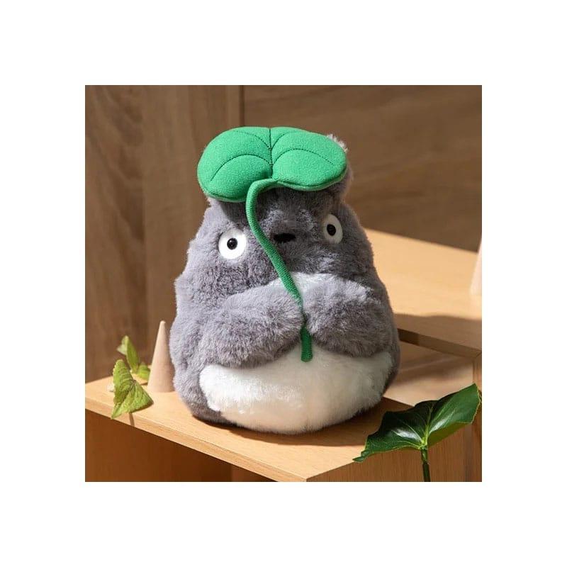 Mein Nachbar Totoro Nakayoshi Plüschfigur Big Totoro with leaf 21 cm Plüschtier Yokina