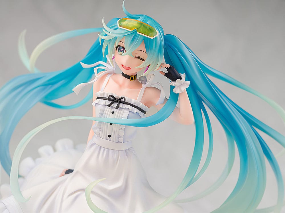 Miku Vacation Style Ver. PVC Statue 1/7 24 cm Hatsune Miku GT Project Original Scalefiguren Yokina