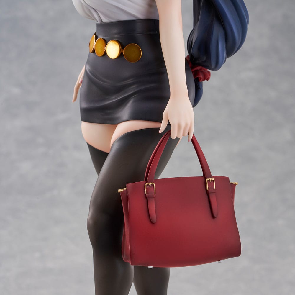 Original Character PVC Statue Yoshio Illustration "OL" 29 cm Scalefiguren Yokina
