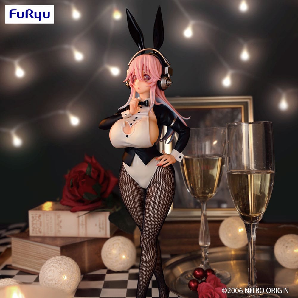 Super Sonico BiCute Bunnies PVC Statue Tailcoat Ver. 30 cm Prizefiguren Yokina