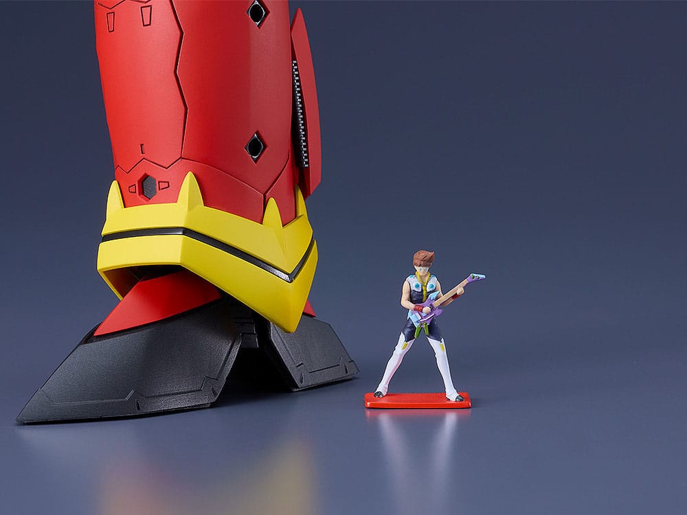 VF-19 Custom Fire Valkyrie (Basara Nekki Unit) PLAMAX Plastic Model Kit 1/72 22 cm The Super Dimension Fortress Macross Figmas Yokina