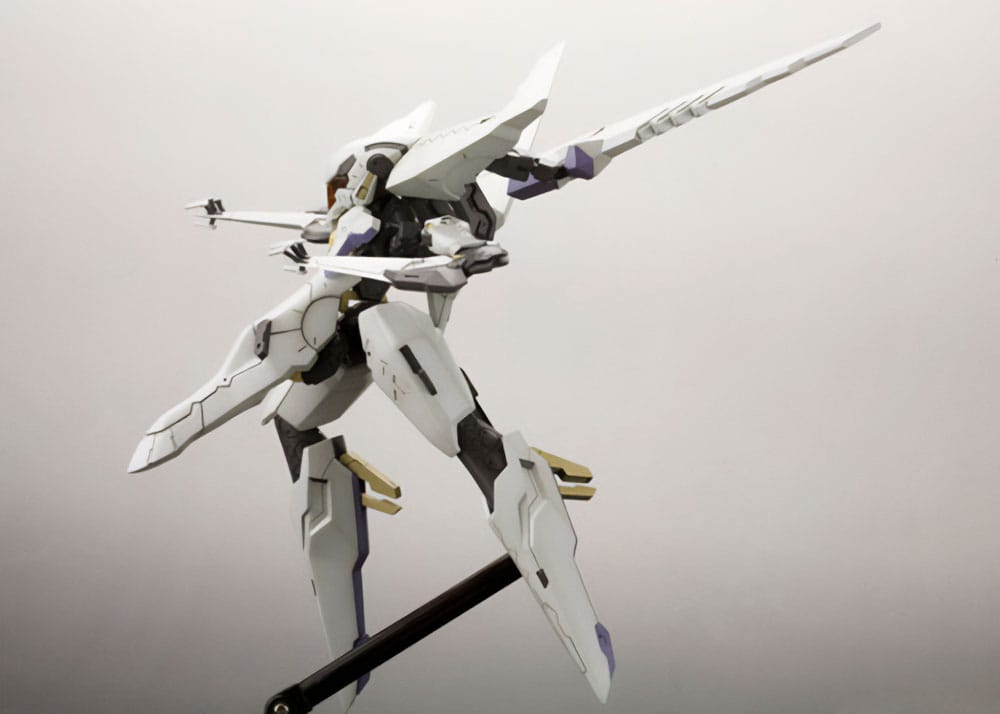 Zone of the Enders The 2nd Runner Plastic Model Kit Vic Viper 18 cm Figmas Yokina