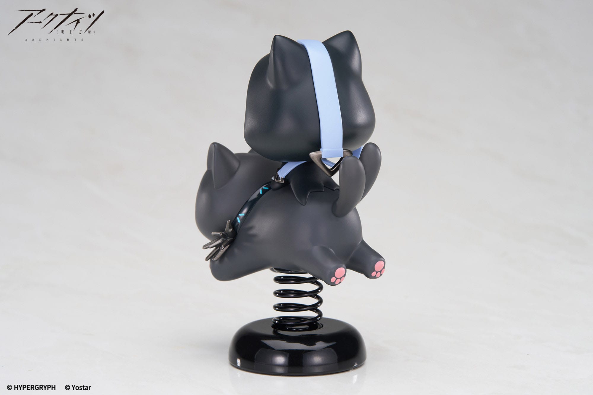 Arknights PVC Statue Happy Shake Phantom 10 cm