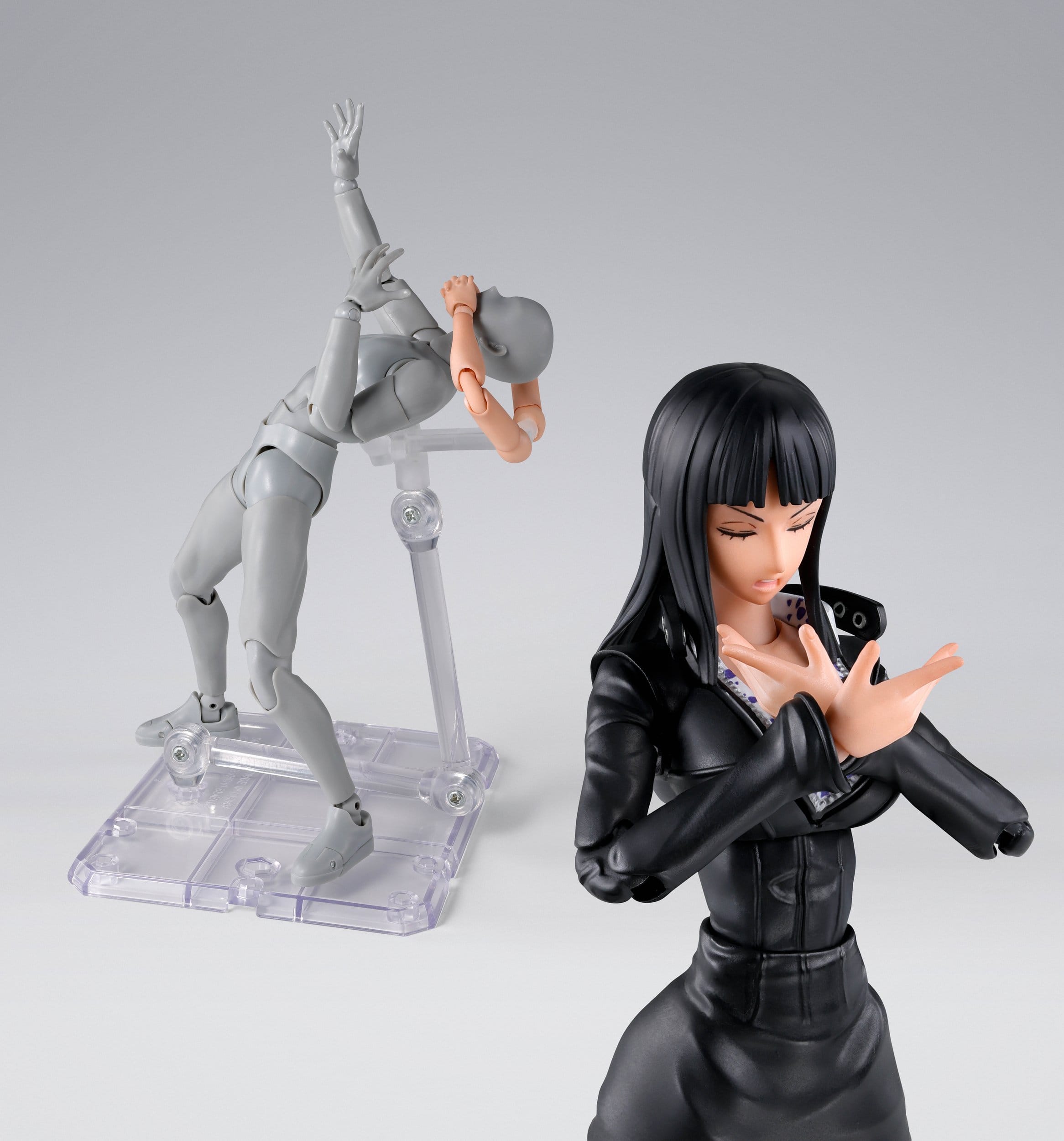 One Piece S.H. Figuarts Actionfigur Nico Robin - Enies Lobby - 16 cm
