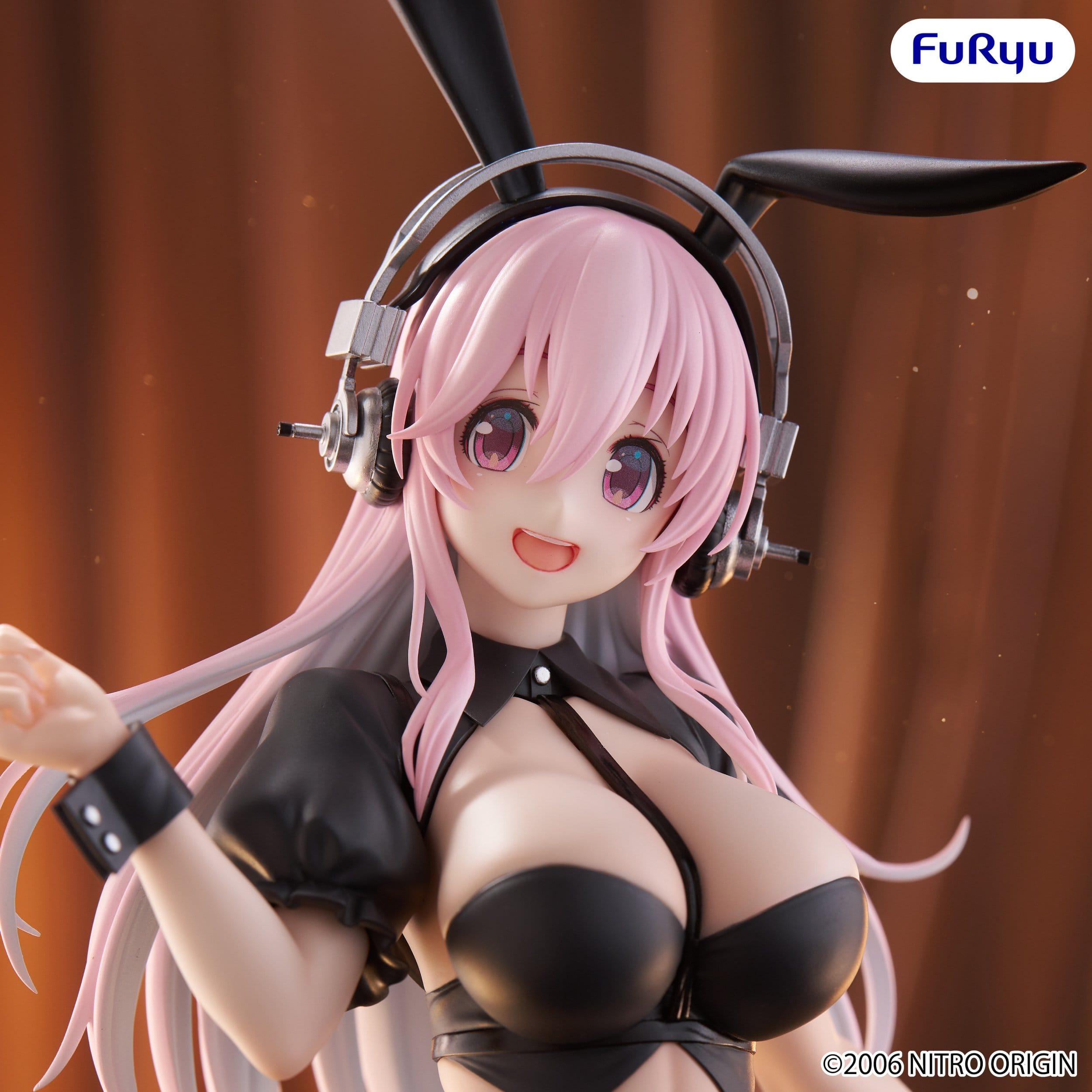Super Sonico BiCute Bunnies PVC Statue Reverse Bunny Ver. 29 cm Prizefiguren Yokina