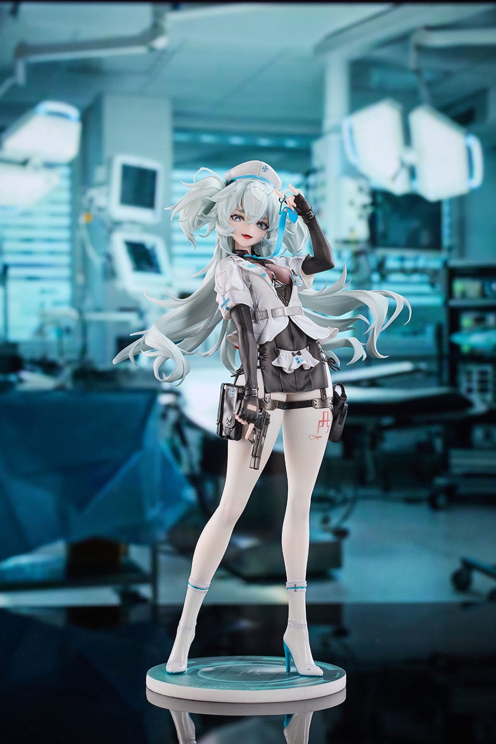 Girls' Frontline 2: Exilium Florence PVC Statue 1/6 Enchanting White Feather 26 cm Scalefiguren Yokina