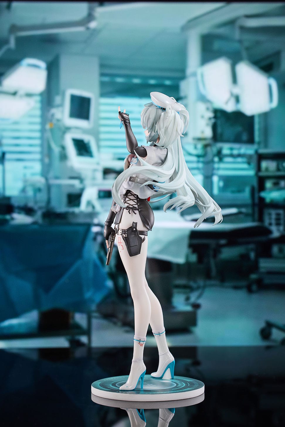 Girls' Frontline 2: Exilium Florence PVC Statue 1/6 Enchanting White Feather 26 cm Scalefiguren Yokina