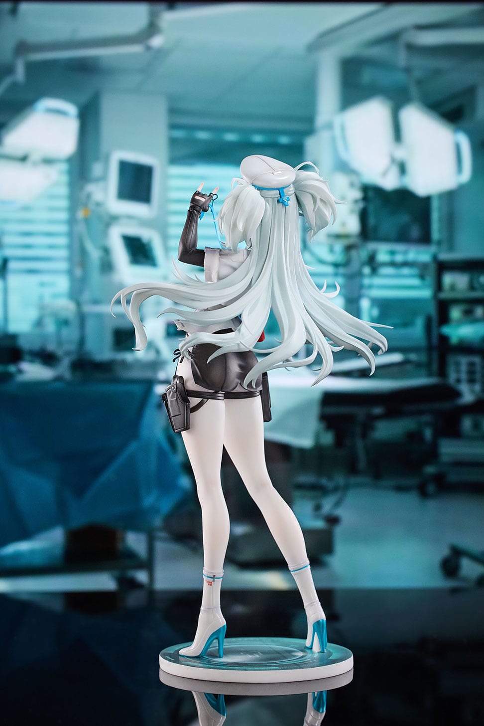 Girls' Frontline 2: Exilium Florence PVC Statue 1/6 Enchanting White Feather 26 cm Scalefiguren Yokina