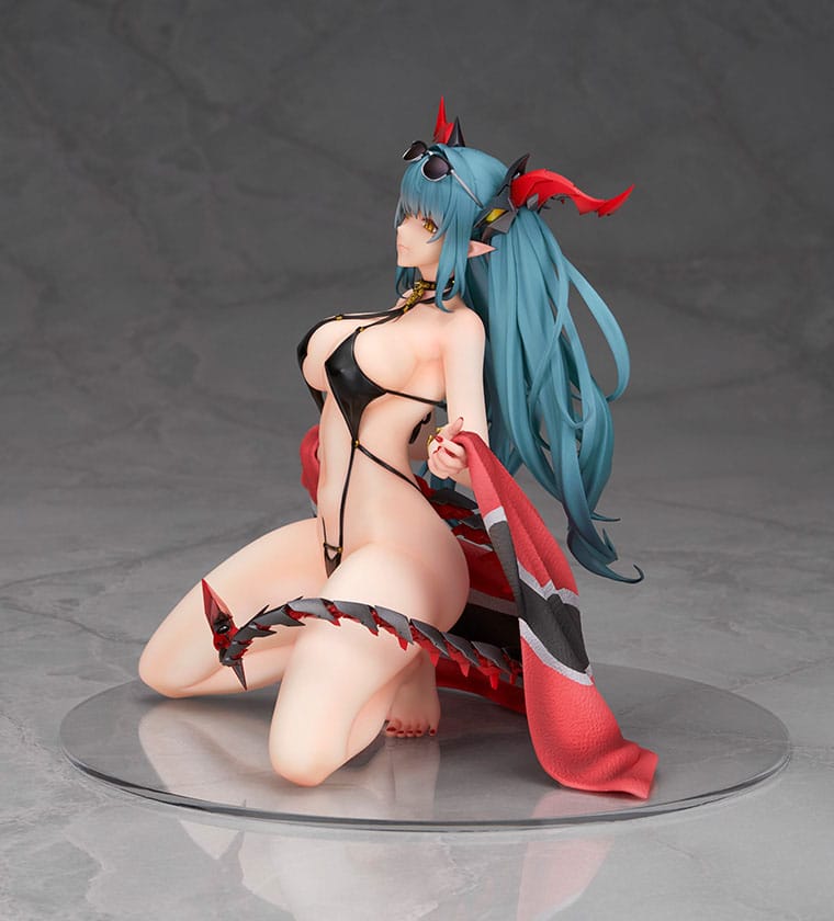 Azur Lane PVC Statue 1/7 Regensburg Dark Dragon and the Coast of Light Ver. 16 cm Scalefiguren Yokina