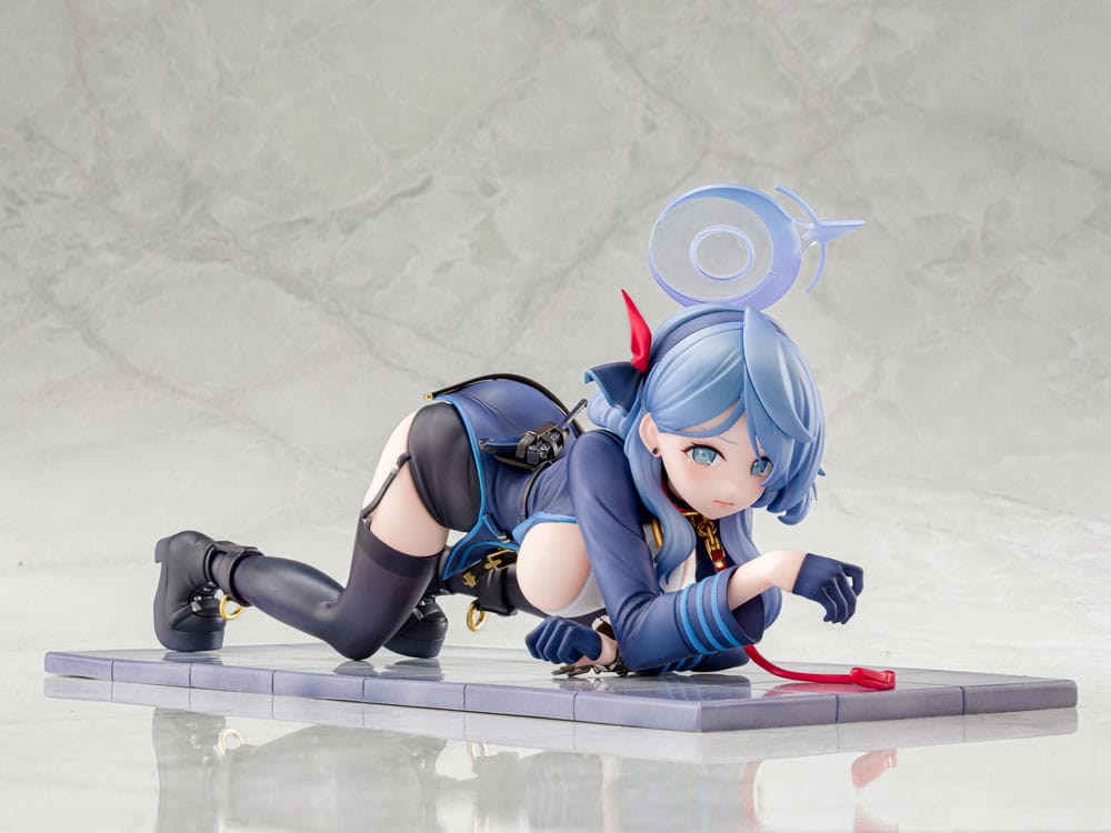 Blue Archive PVC Statue 1/7 Ako Memorial Lobby Ver. 23 cm Scalefiguren Yokina