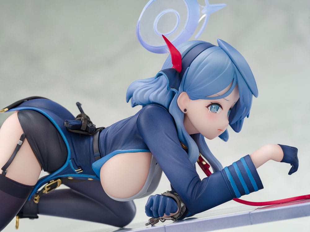 Blue Archive PVC Statue 1/7 Ako Memorial Lobby Ver. 23 cm Scalefiguren Yokina