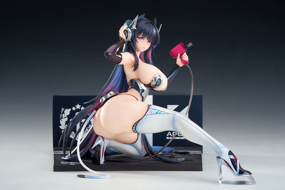 Azur Lane PVC Statue 1/7 Strasbourg Faerie of the Race Circuit Ver. 16 cm Scalefiguren Yokina
