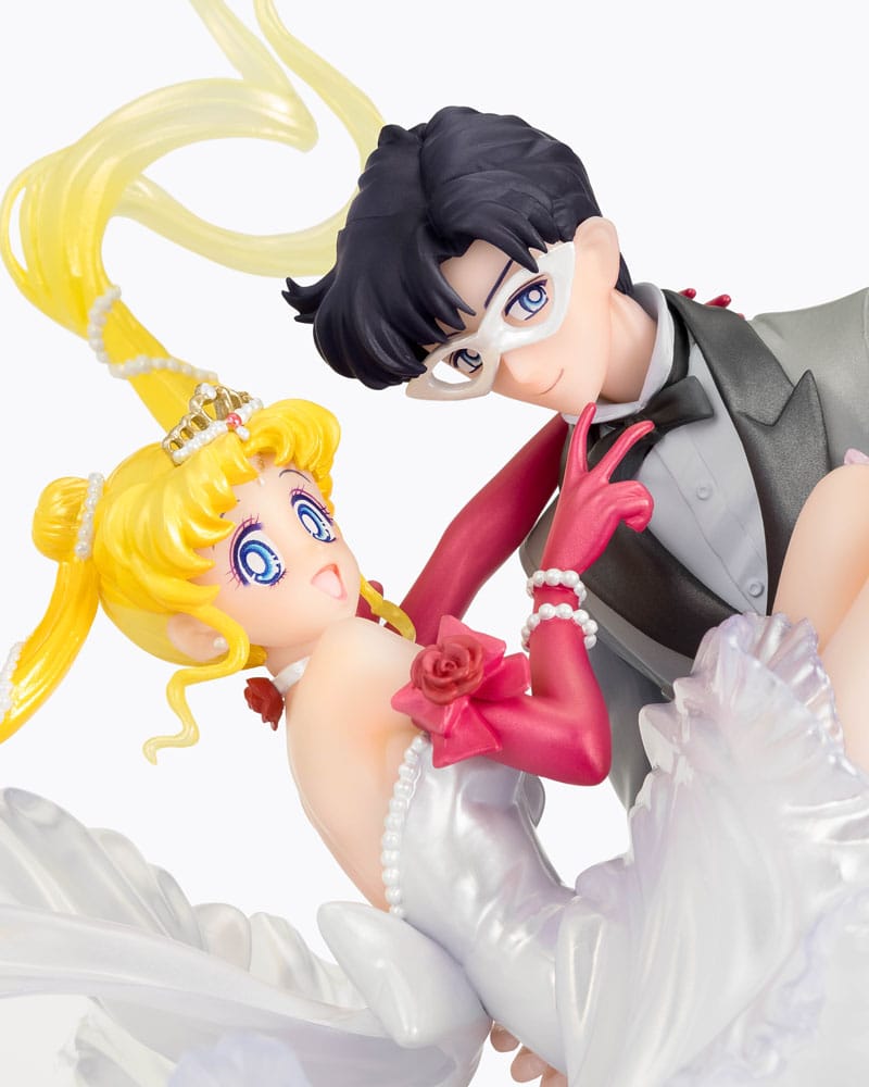 Sailor Moon FiguartsZERO Chouette PVC Statue Usagi & Tuxedo Mask Moonlight Glow Edition 24 cm Prizefiguren Yokina
