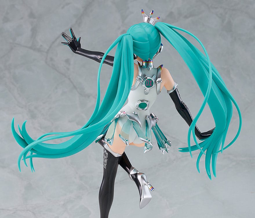 Hatsune Miku GT Project Plastic Model Kit Reincarnation Racing Miku: 2013 Ver. 19 cm Prizefiguren Yokina