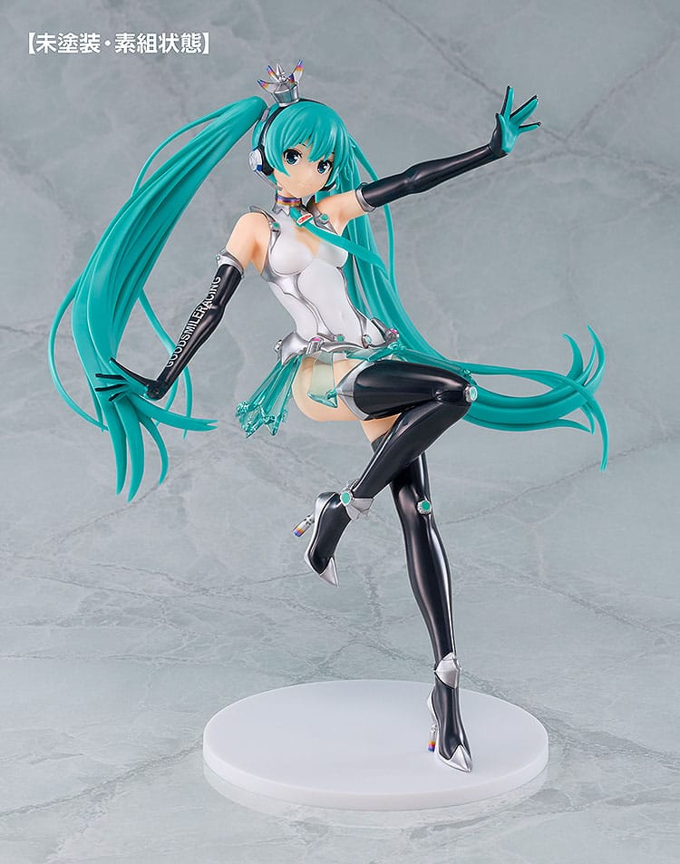 Hatsune Miku GT Project Plastic Model Kit Reincarnation Racing Miku: 2013 Ver. 19 cm Prizefiguren Yokina