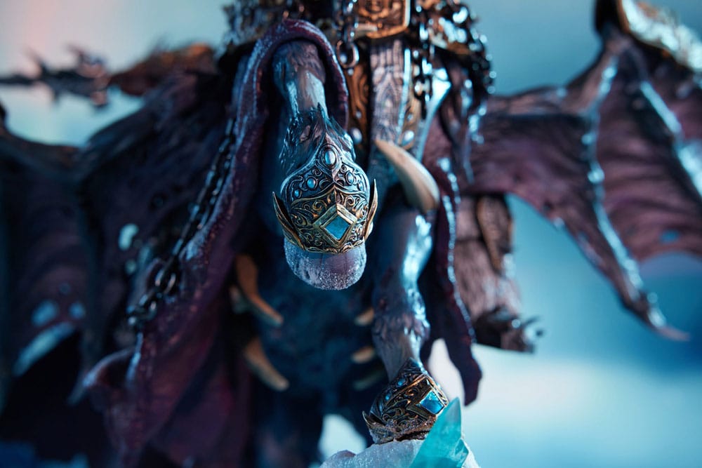 World of Warcraft Statue The Lich King & Invincible 68 cm Prizefiguren Yokina