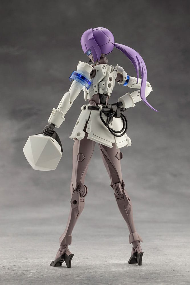 Megalomaria Unlimited Universe Plastic Model Kit Vanguard Leader 16 cm Figmas Yokina