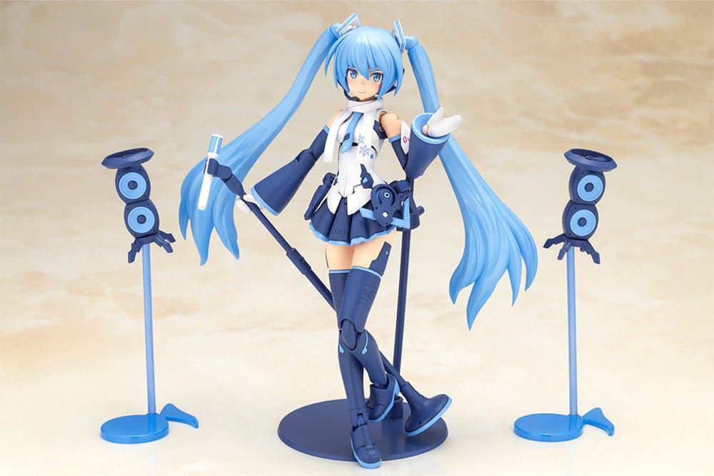 Frame Arms Girl x Hatsune Miku Plastic Model Kit Frame Music Girl Snow Miku Another Color Ver. 15 cm Figmas Yokina