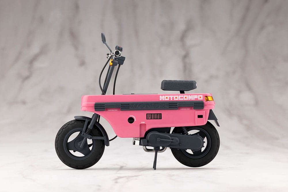 Sousai Shojo Teien Plastic Model Kit 1/10 Emma Koishikawa Nocturne with Honda AB12 Motocompo 14 cm Figmas Yokina