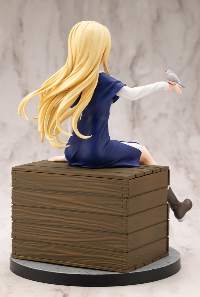 Sasaki and Peeps PVC Statue 1/7 Elsa 19 cm Scalefiguren Yokina