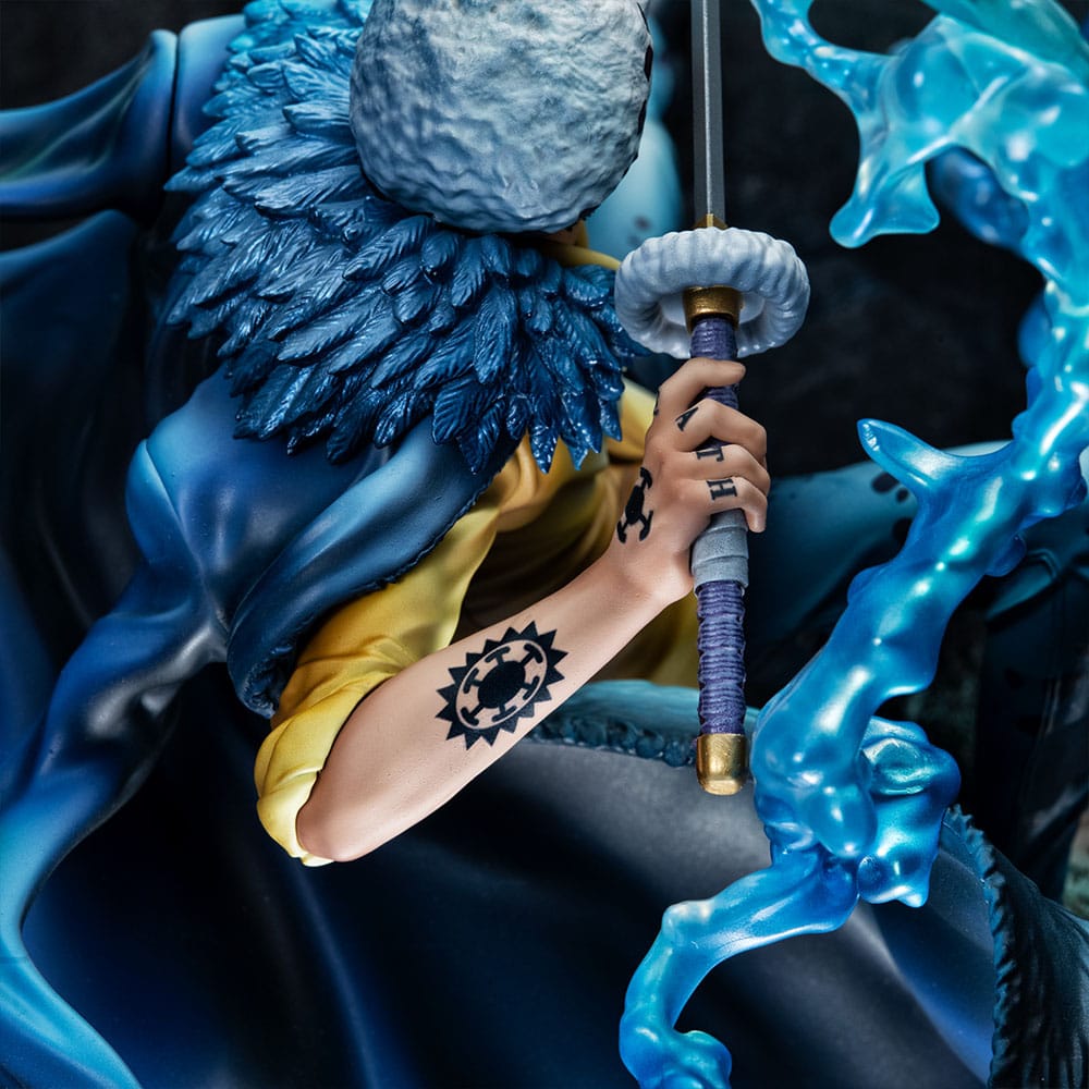 One Piece Portrait Of Pirates WA-MAXIMUM PVC Statue Trafalgar Law The Surgeon of Death Awaken Ver. 27 cm Prizefiguren Yokina