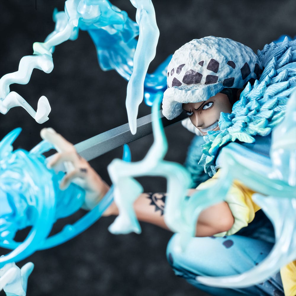 One Piece Portrait Of Pirates WA-MAXIMUM PVC Statue Trafalgar Law The Surgeon of Death Awaken Ver. 27 cm Prizefiguren Yokina