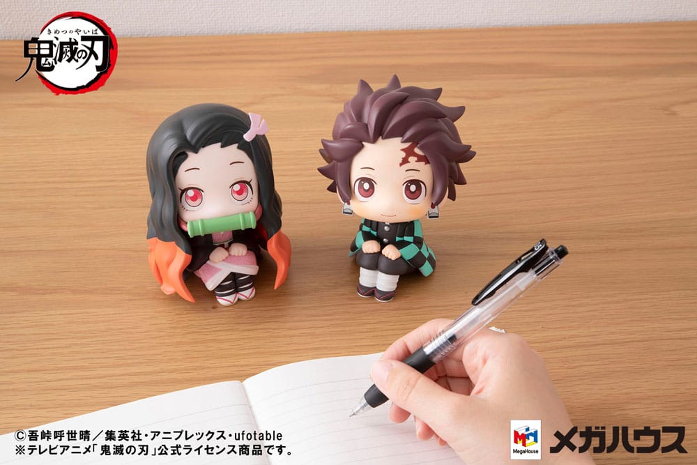 Demon Slayer Kimetsu no Yaiba Look Up PVC Statue Tanjiro Kamado 11 cm Prizefiguren Yokina