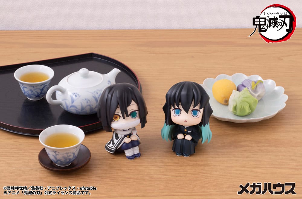 Demon Slayer Kimetsu no Yaiba Look Up PVC Statue Iguro Obanai 11 cm Prizefiguren Yokina