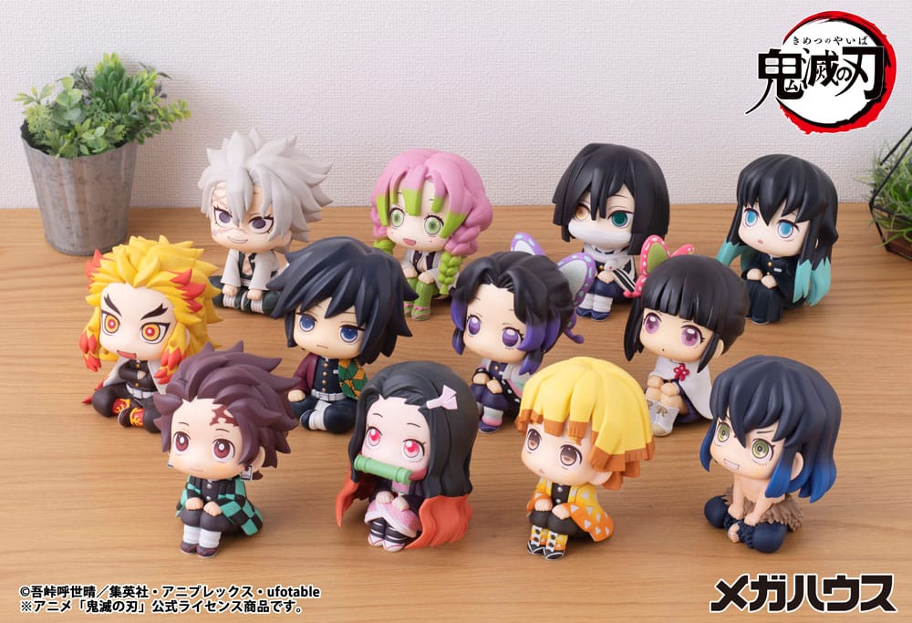 Demon Slayer Kimetsu no Yaiba Look Up PVC Statue Iguro Obanai 11 cm Prizefiguren Yokina