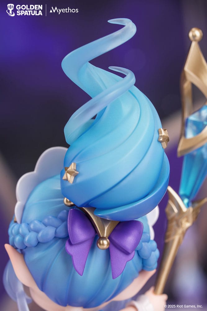 Golden Spatula PVC Statue Prestige Perfume Gem Chibi Janna Figure 17 cm Prizefiguren Yokina