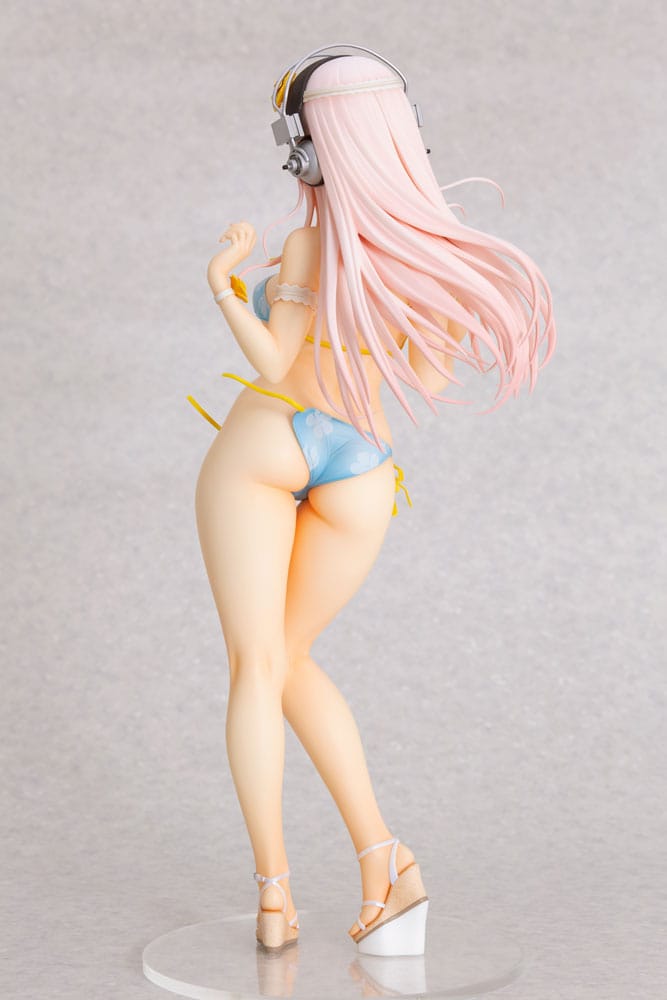 Super Sonico PVC Statue 1/4.5 Super Sonico Summer Vacation Ver. 35 cm Scalefiguren Yokina