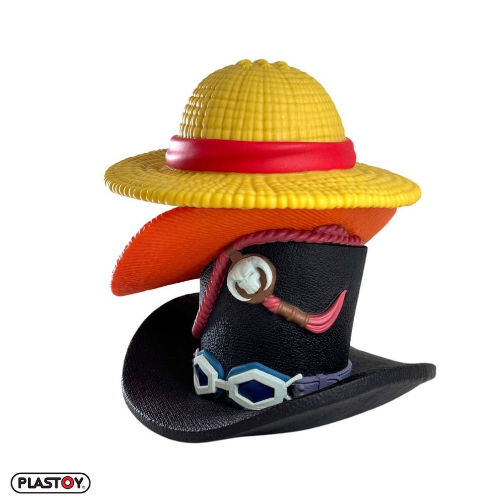 One Piece Spardose Stack of Hats Spardose Yokina