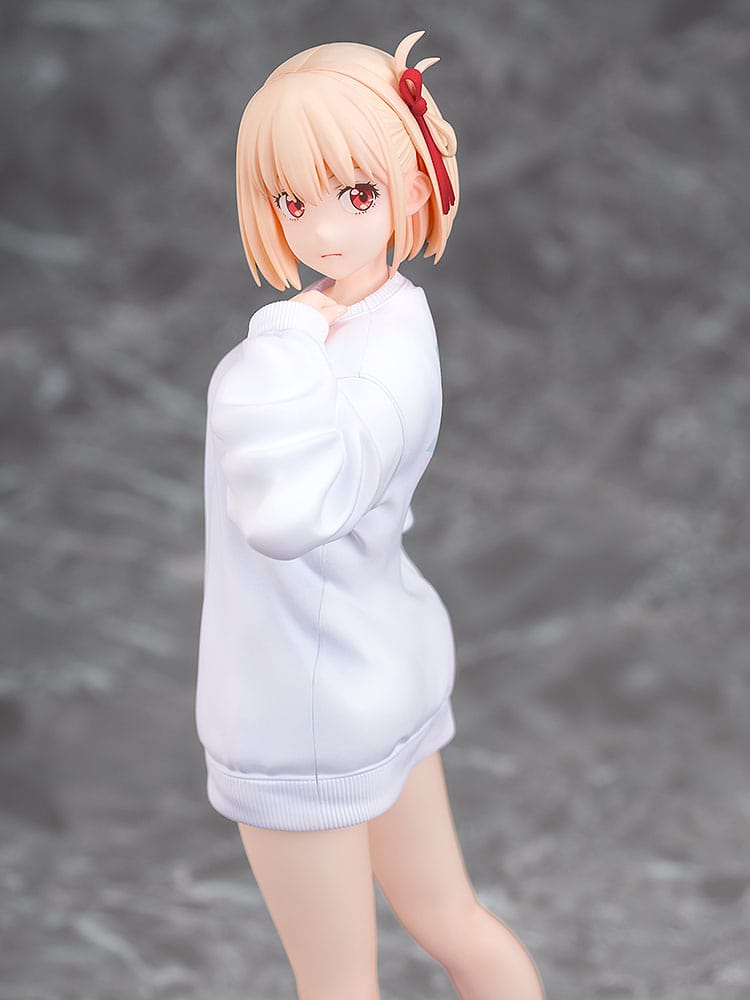 Lycoris Recoil PVC Statue 1/7 Chisato Nishikigi: Oversized Sweatshirt Ver. 25 cm Scalefiguren Yokina